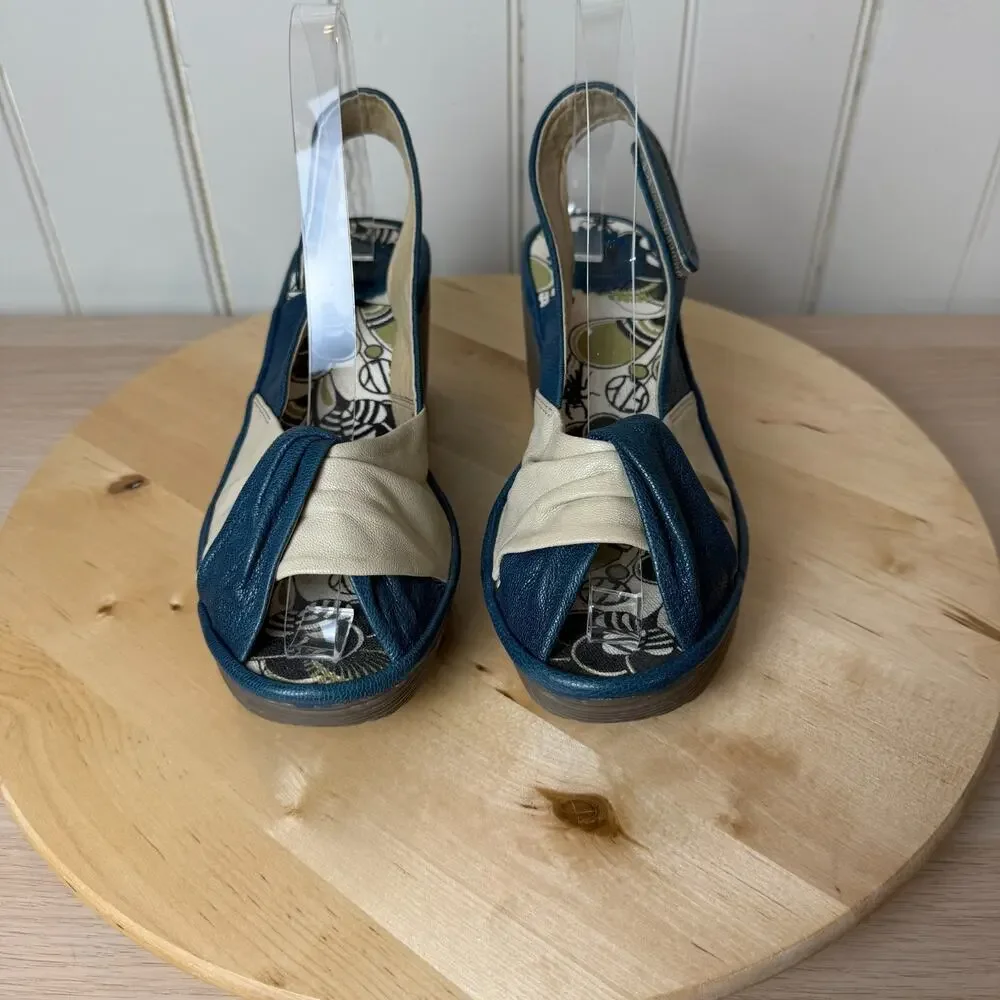 FLY LONDON EU 37 US 6-6.5 Yakin Yata Leather Blue Cream Sandals - Picture 2 of 15